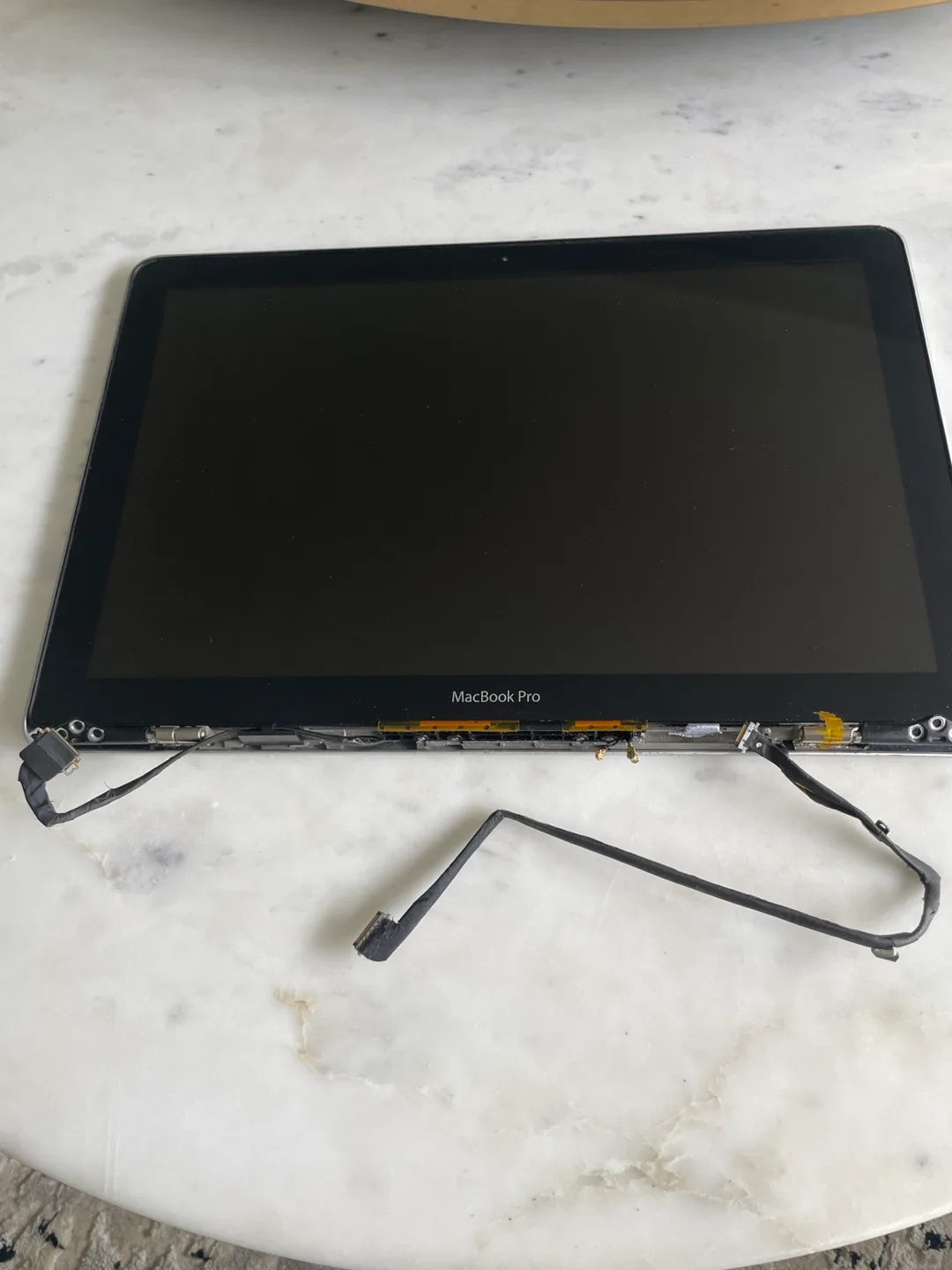 MacBook Pro A1278 Screen Assembly image indicator(2)