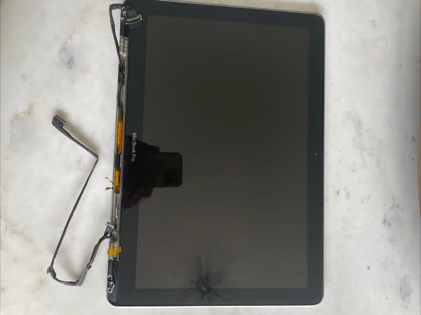 MacBook Pro A1278 Screen Assembly thumbnail