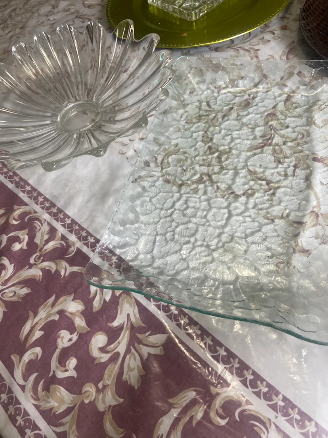 Glass salad bowls and  glass snack trays image indicator(4)