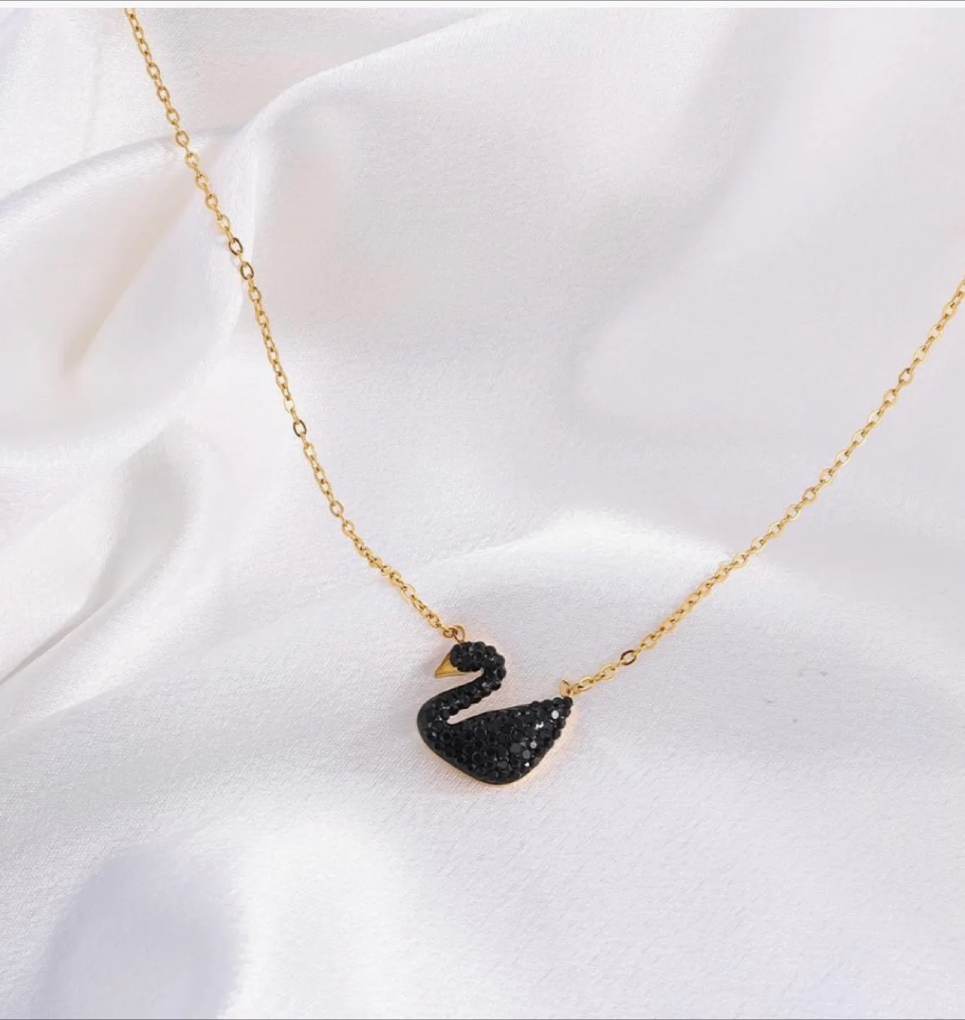 Swarovski Black Swan Necklace image indicator(2)
