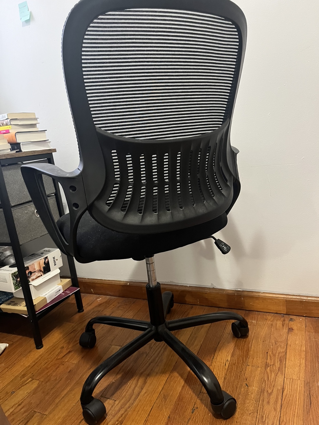 Black Mesh Office Chair with Wheels - photo 2
