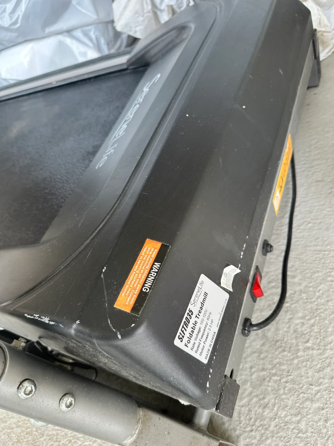 SereneLife Electric Folding Treadmill (serious inquiries only) image indicator(5)