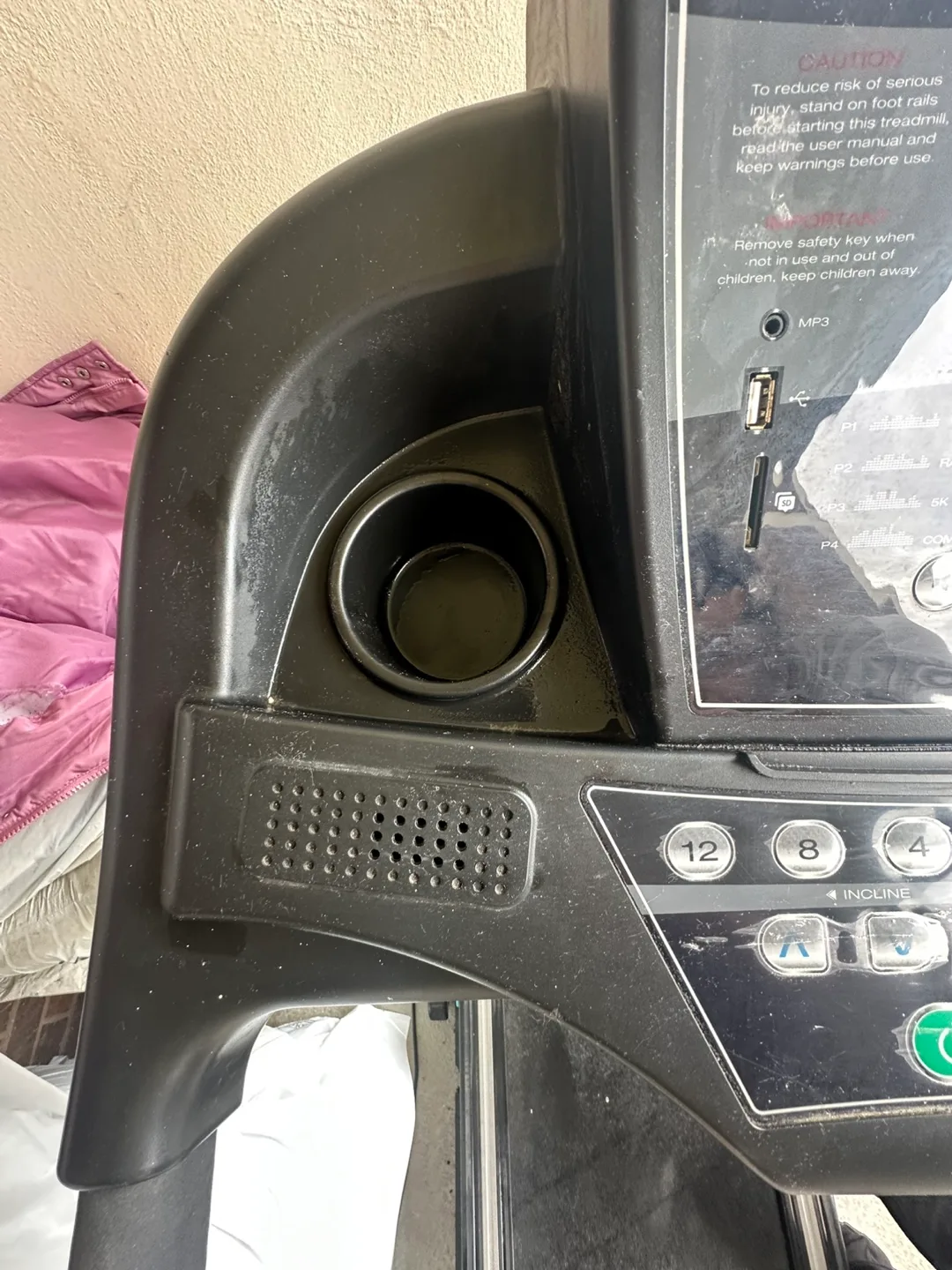 SereneLife Electric Folding Treadmill (serious inquiries only) image indicator(3)