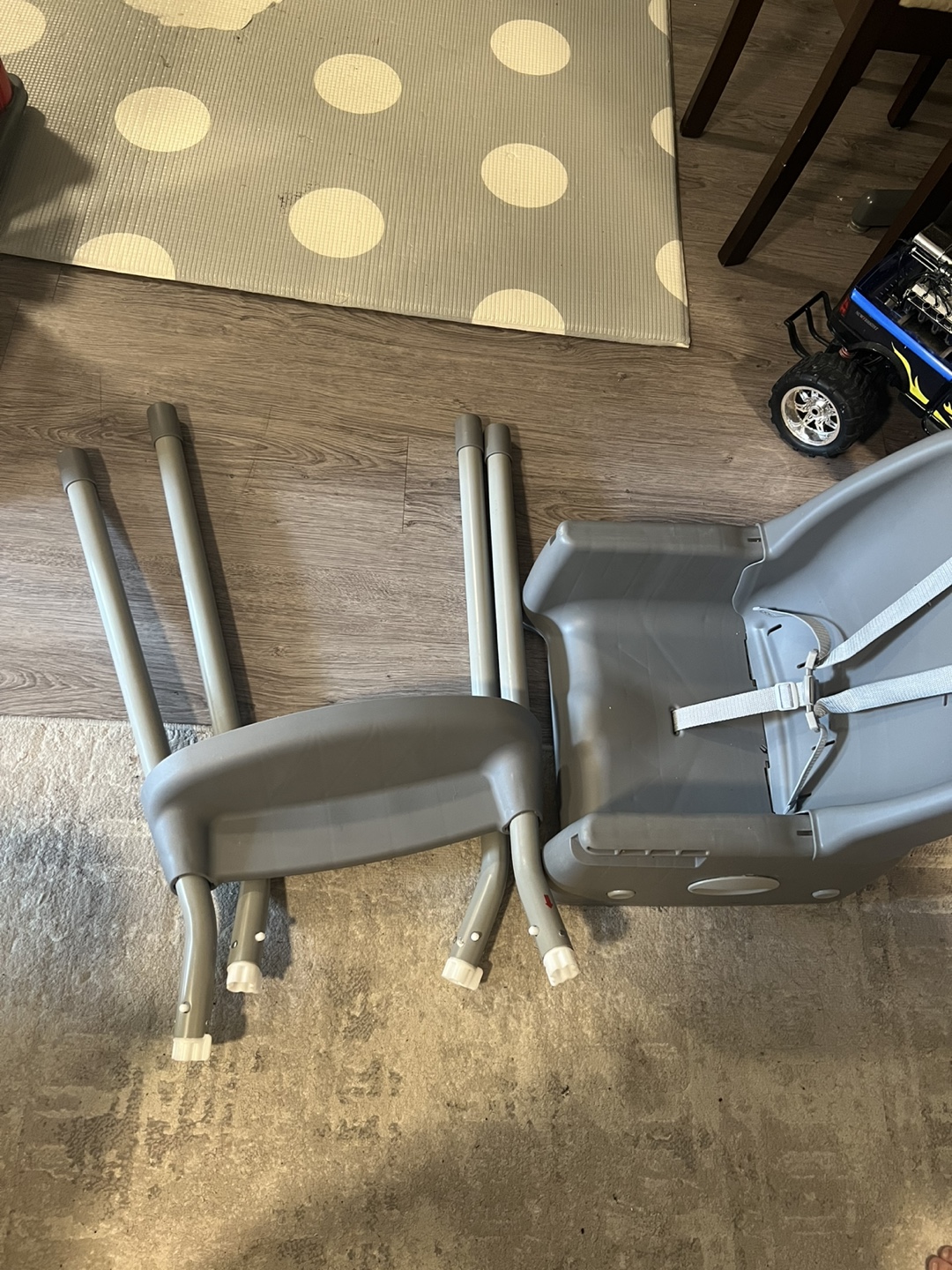 Graco SimpleSwitch 2-in-1 Highchair & Booster Seat - photo 2