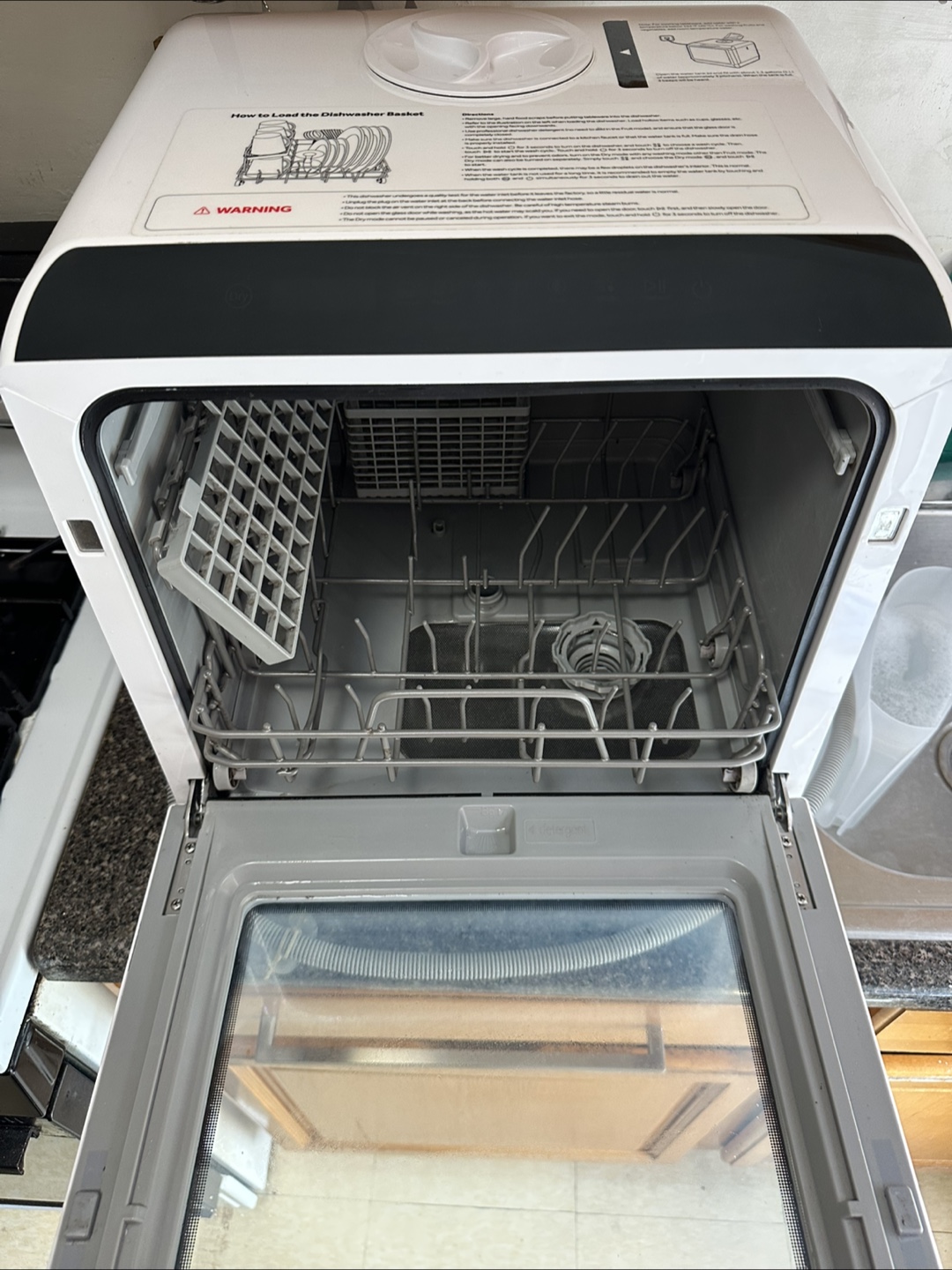 AC, countertop dishwasher, and portable washing machine - photo 4