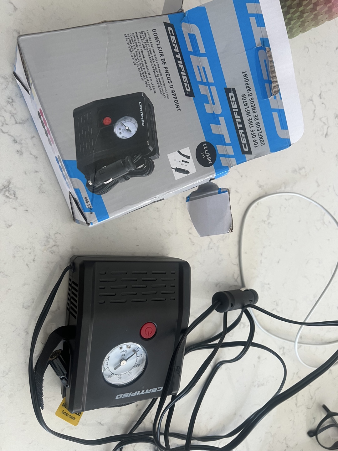 Certified 12V Portable Tyre Inflator - photo 3