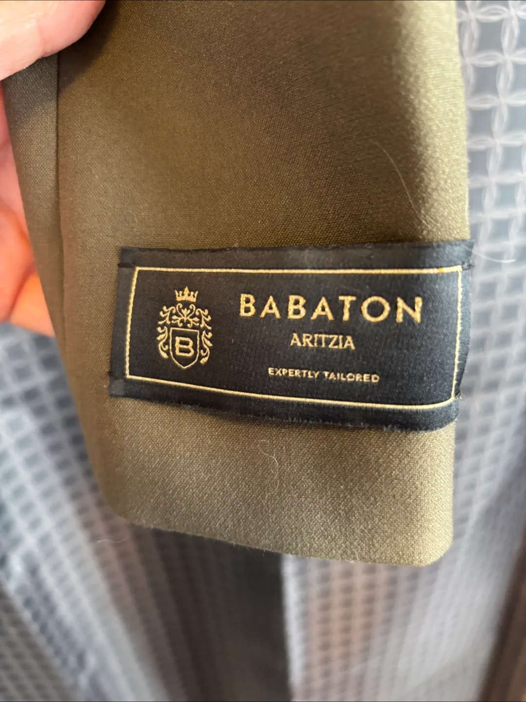 Babaton Aritzia cropped olive green blazer - size 0 image indicator(6)