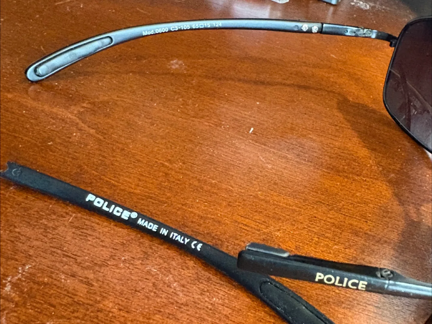 Police Sunglasses(broken)- Model 0600 image indicator(2)