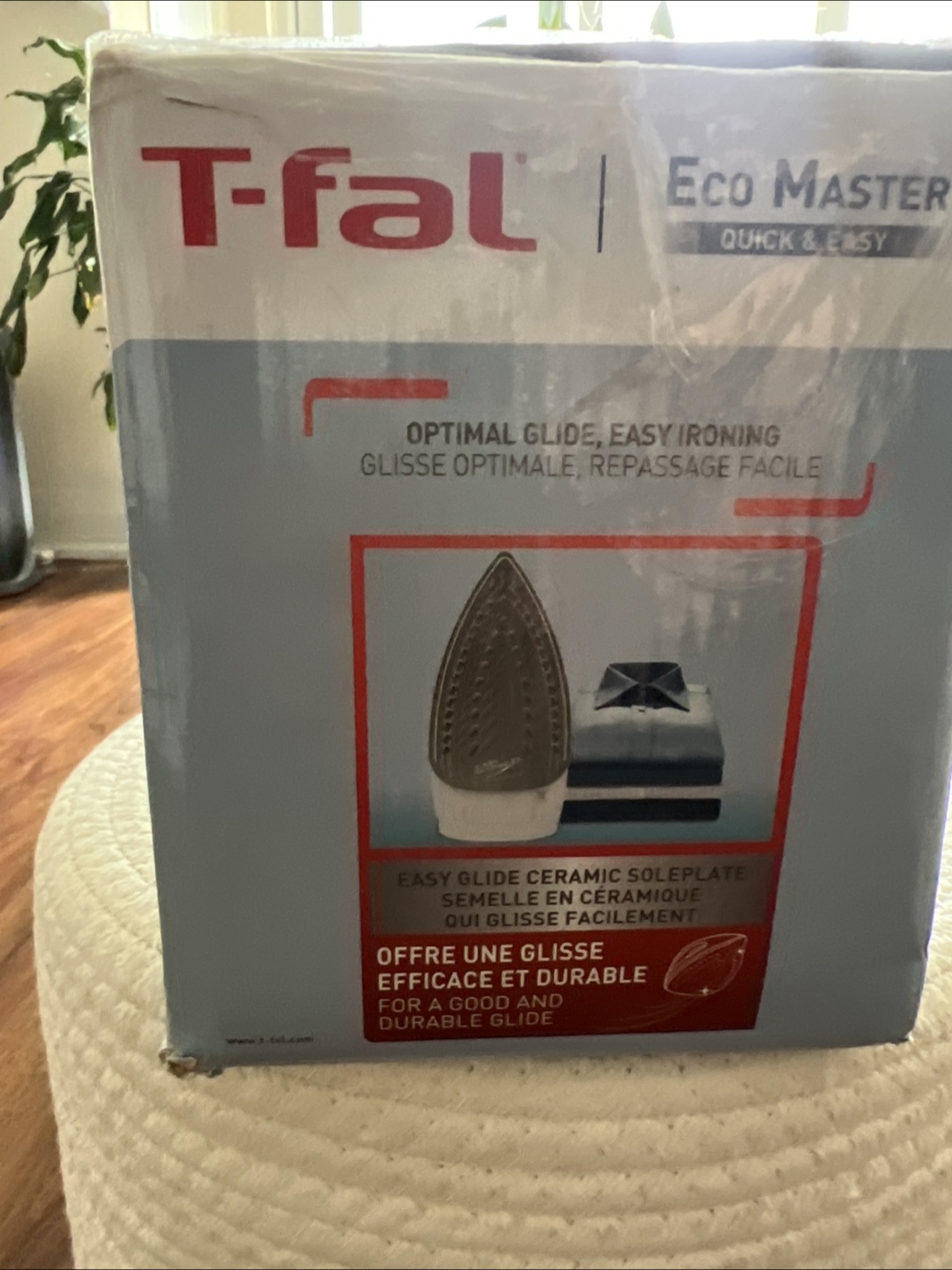 T-fal Eco Master Quick & Easy Iron - New in Box - photo 2