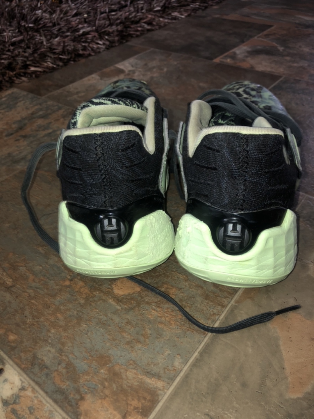 Adidas Harden Vol. 4Basketball Shoes - Size 11/5M - photo 3