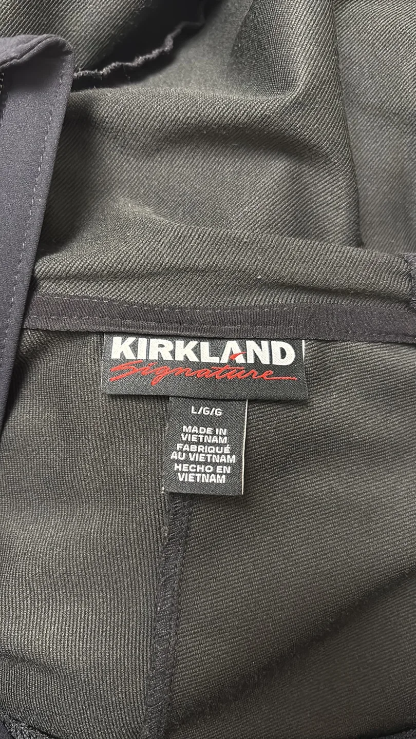 Nwot Men's Black softshell Jacket size L image indicator(6)