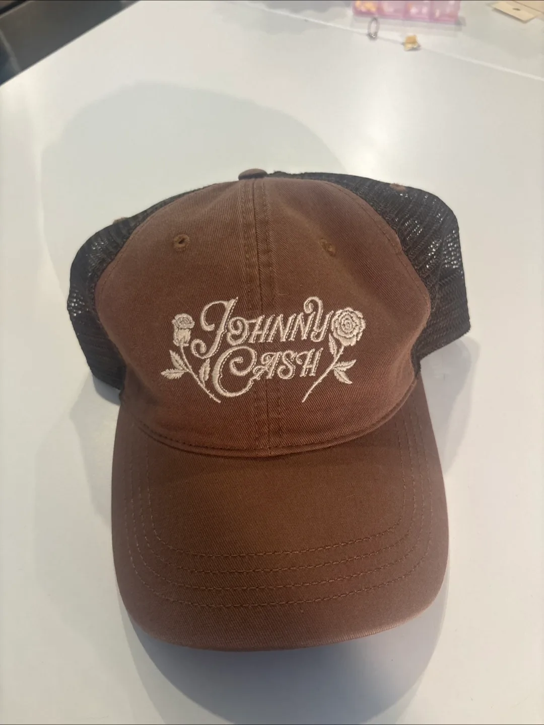 Brown cap thumbnail
