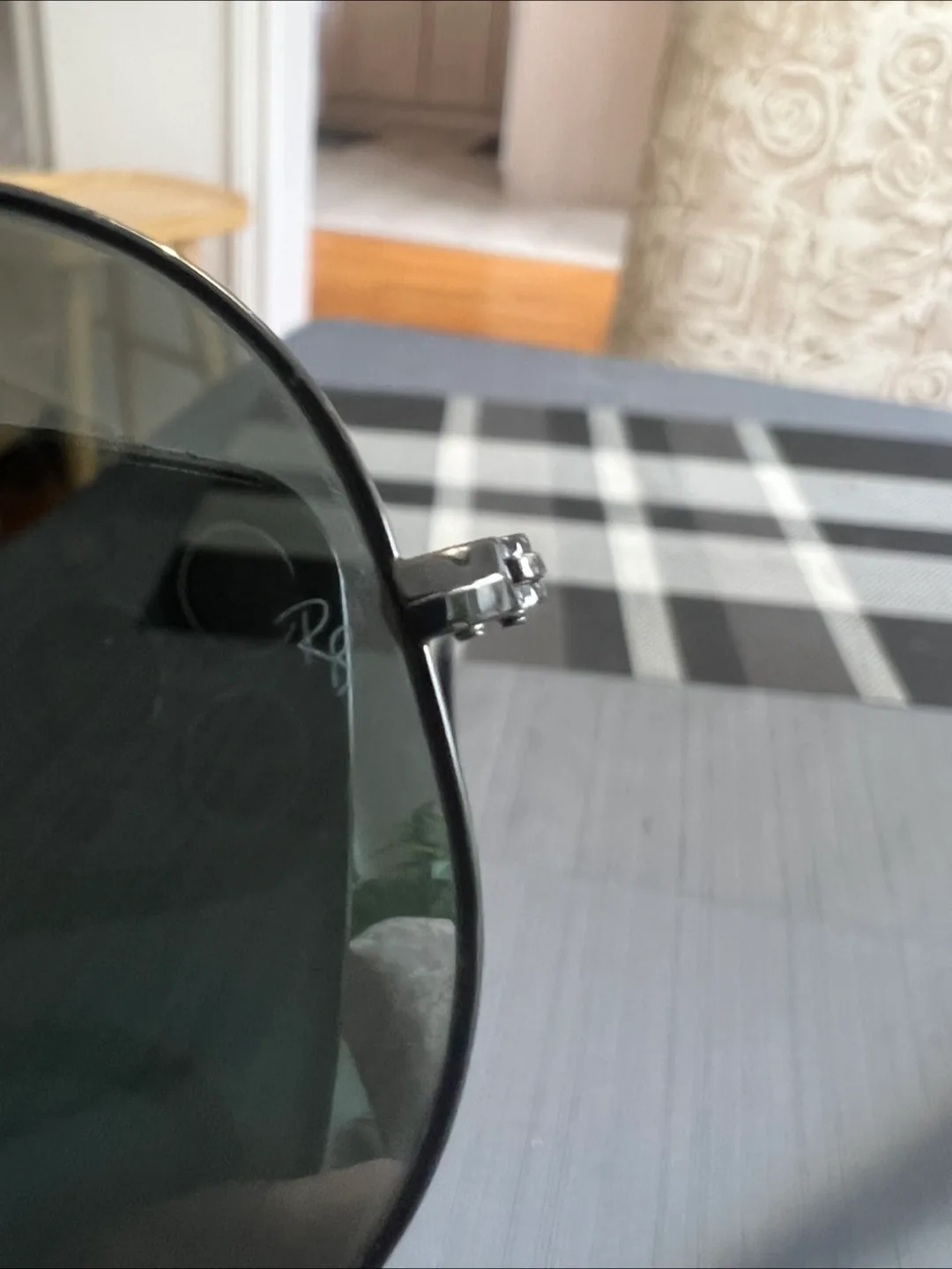 Ray-Ban Aviator Sunglasses image indicator(3)