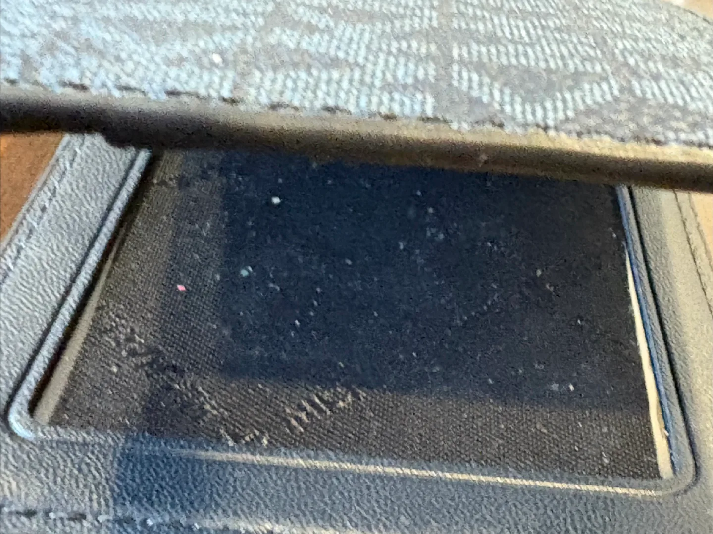 Michael Kors Card Holder Wallet image indicator(4)