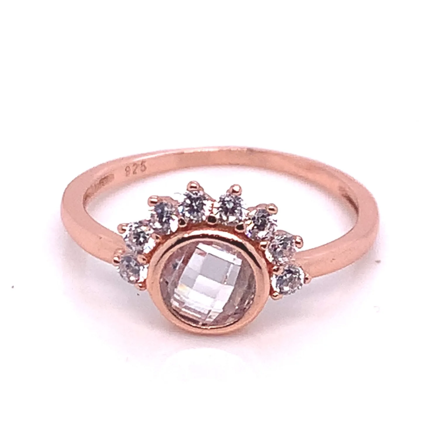Rose Gold Ring with Clear Cubic Zirconia image indicator(3)