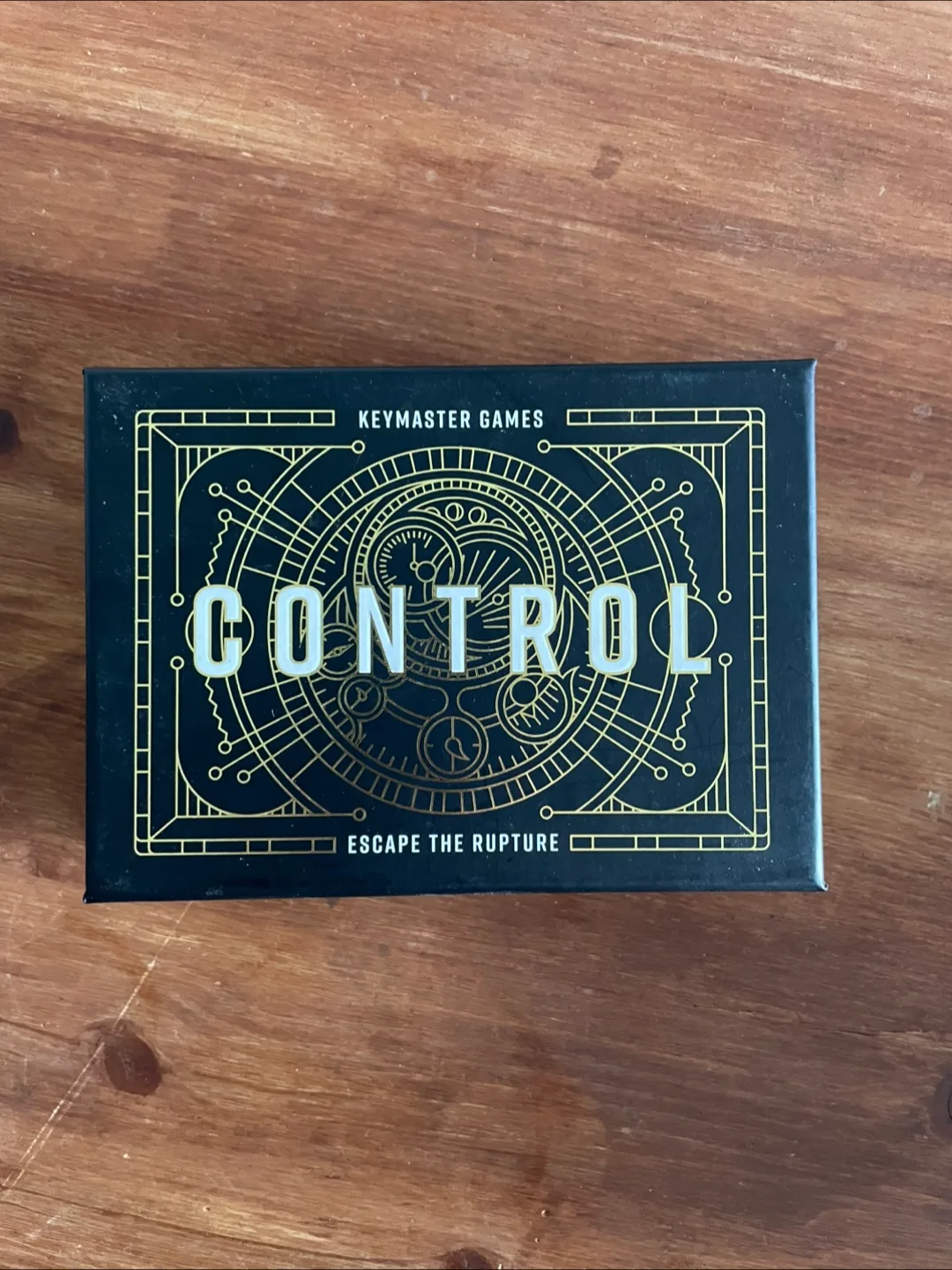 Control: Escape the Rupture Card Game - New thumbnail