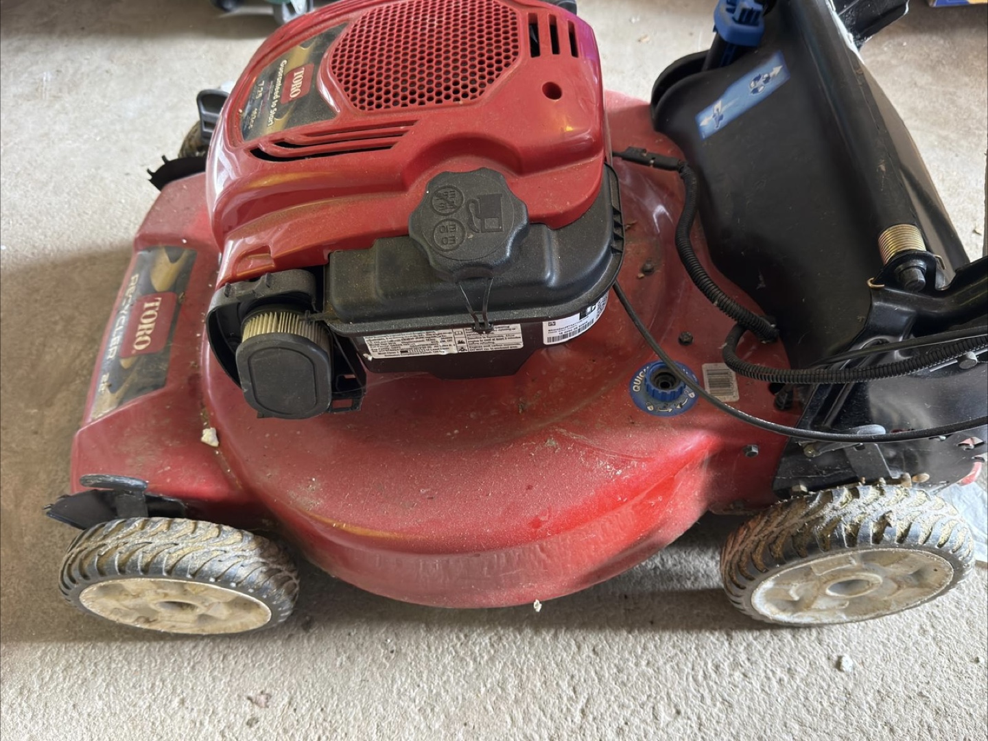 Toro Lawnmower Recycler 22” SELLING AS-IS - photo 2