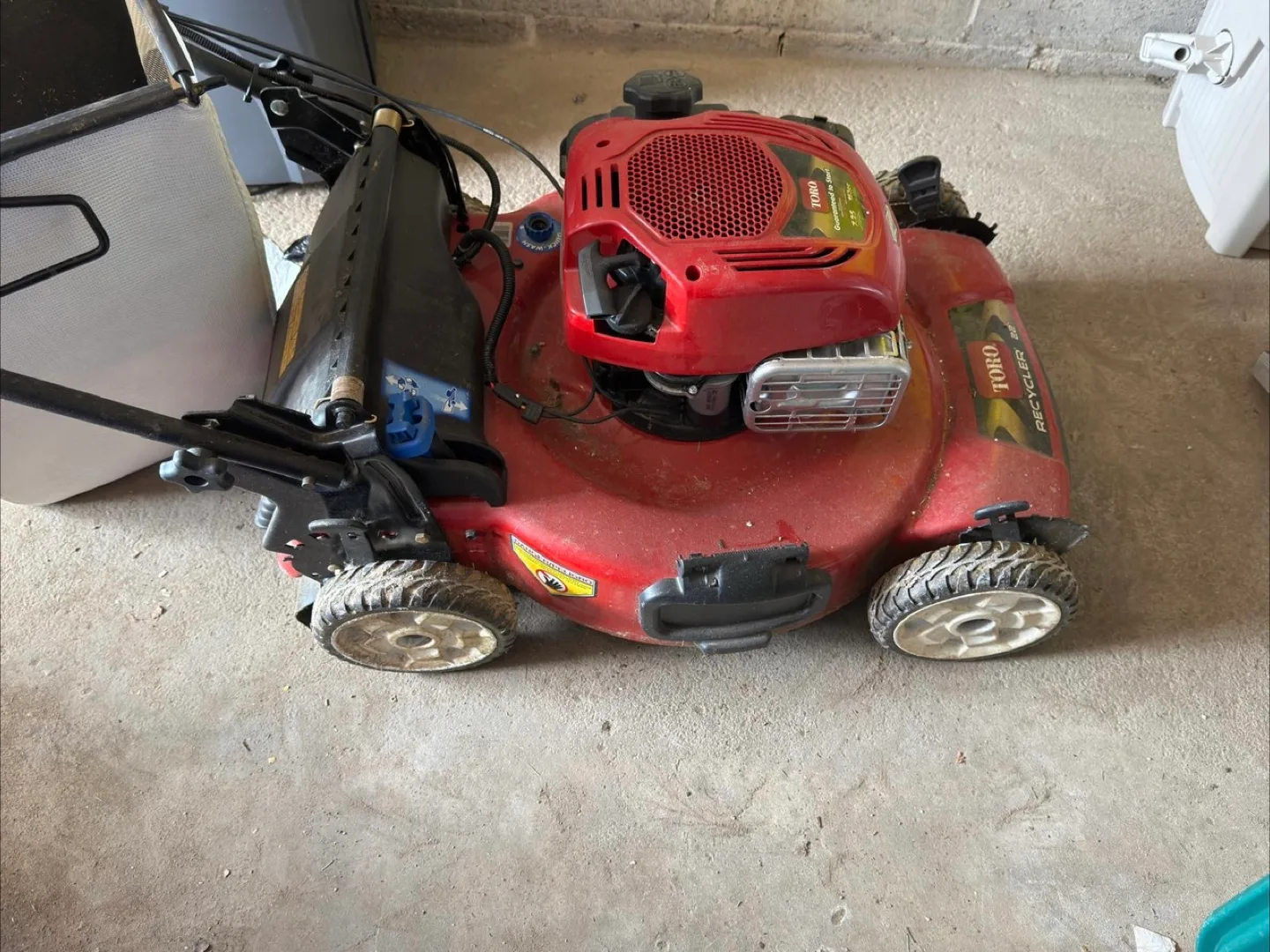 Toro Lawnmower Recycler 22” SELLING AS-IS thumbnail