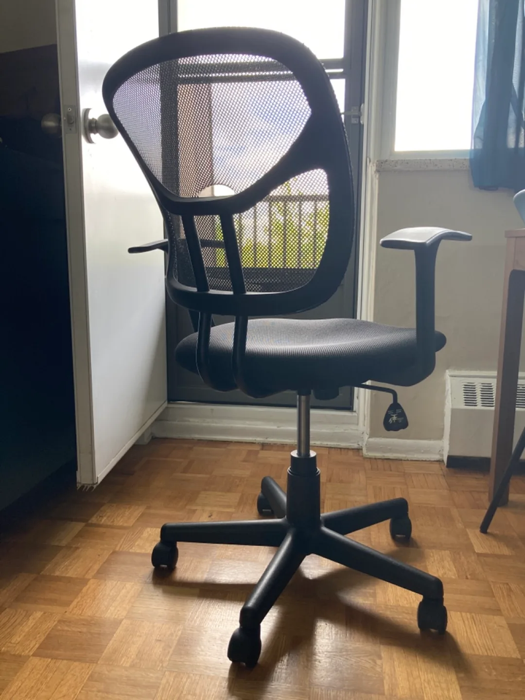 Black Mesh Office Chair image indicator(2)