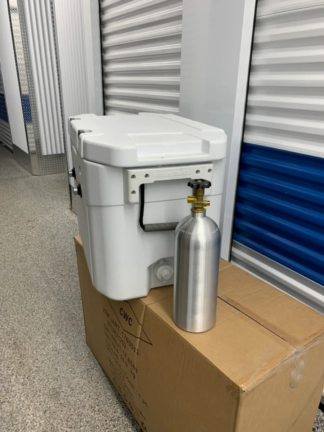 Coleman Esky CoolerJockey Box Conversion Kit image indicator(4)