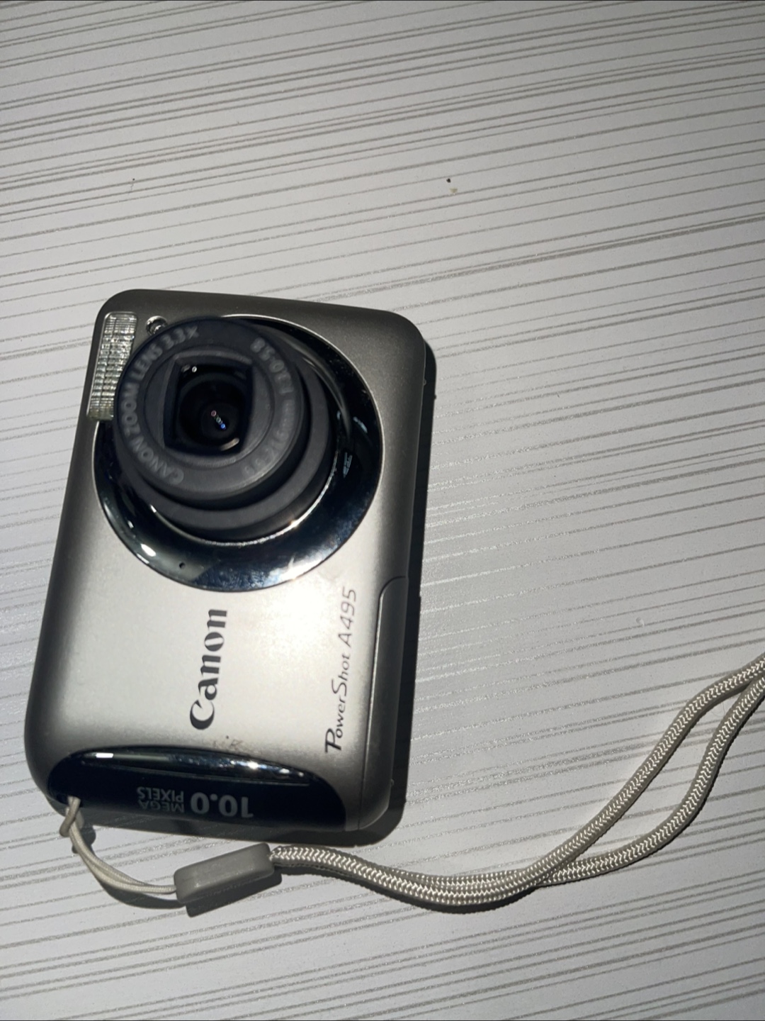 Canon PowerShot A495 Digital Camera