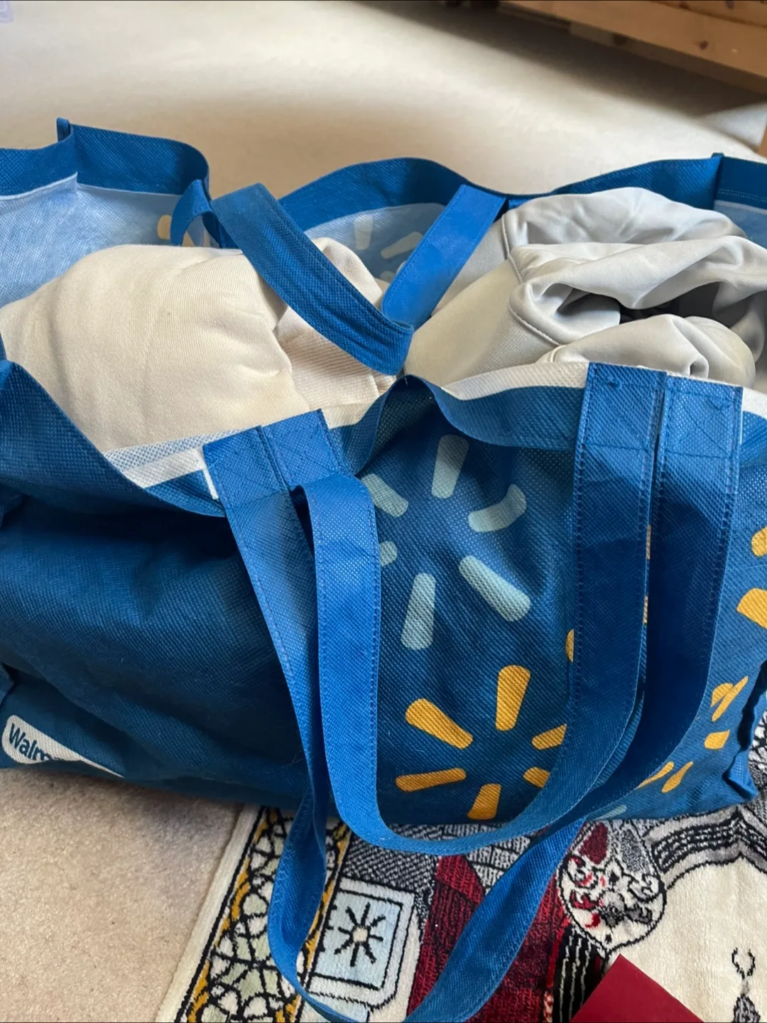 #Freecycle  🌷 Women's Clothing Bundle - Assorted Sizes