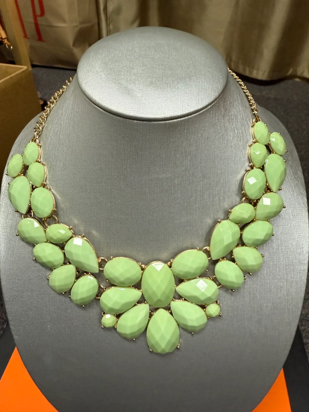 Pastel Green Statement Necklace thumbnail