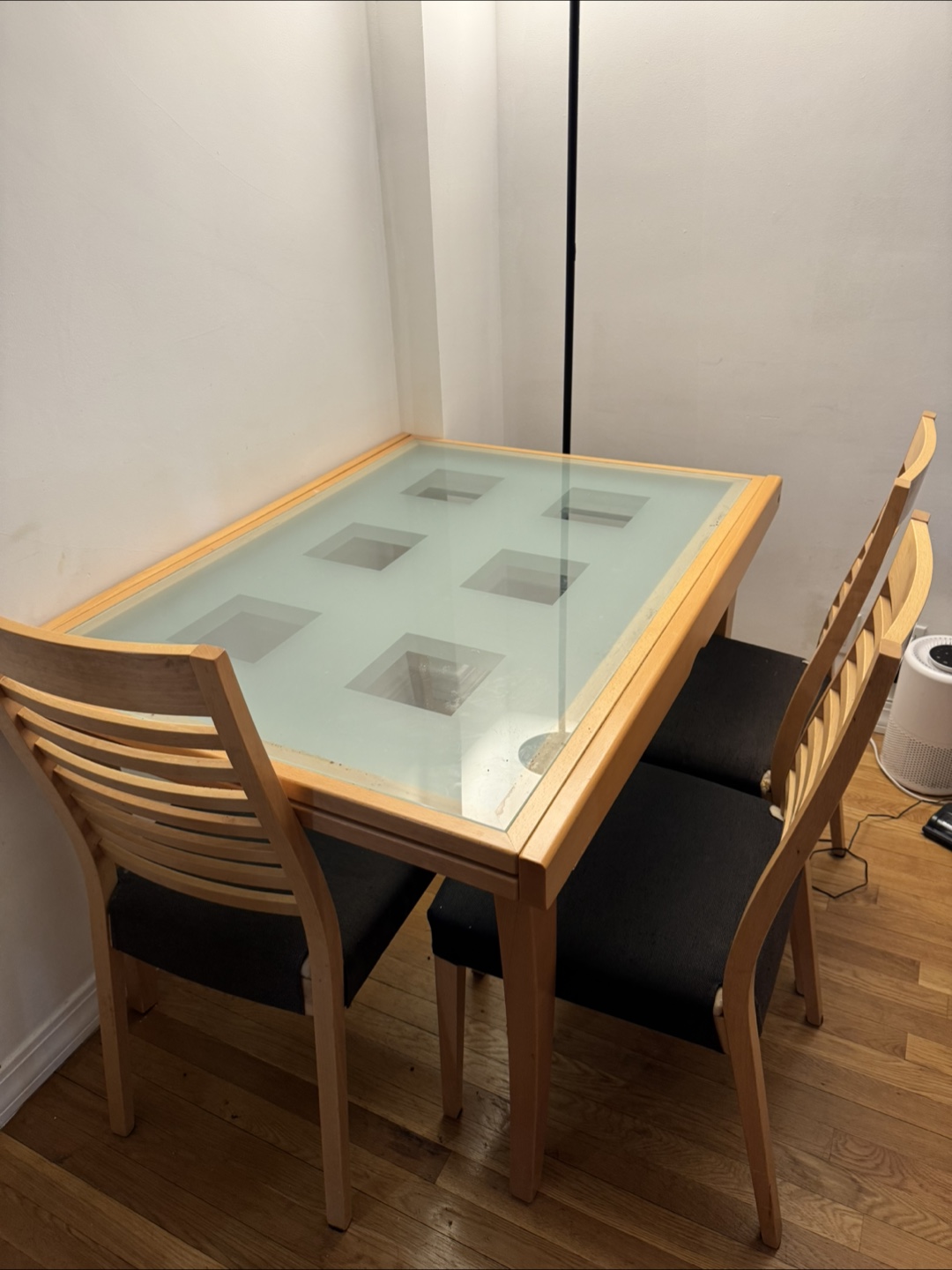Extendable Dining Table with 3 Chairs