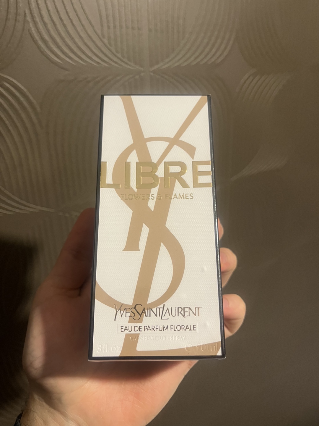 Yves Saint Laurent Libre Flowers & Flames Eau de Parfum