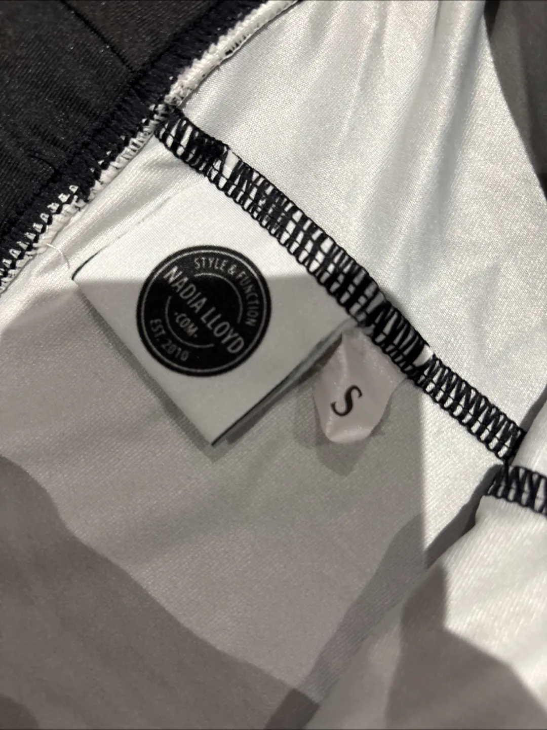 Nadia Lloyd Toronto Skyline Leggings - Size Small image indicator(3)