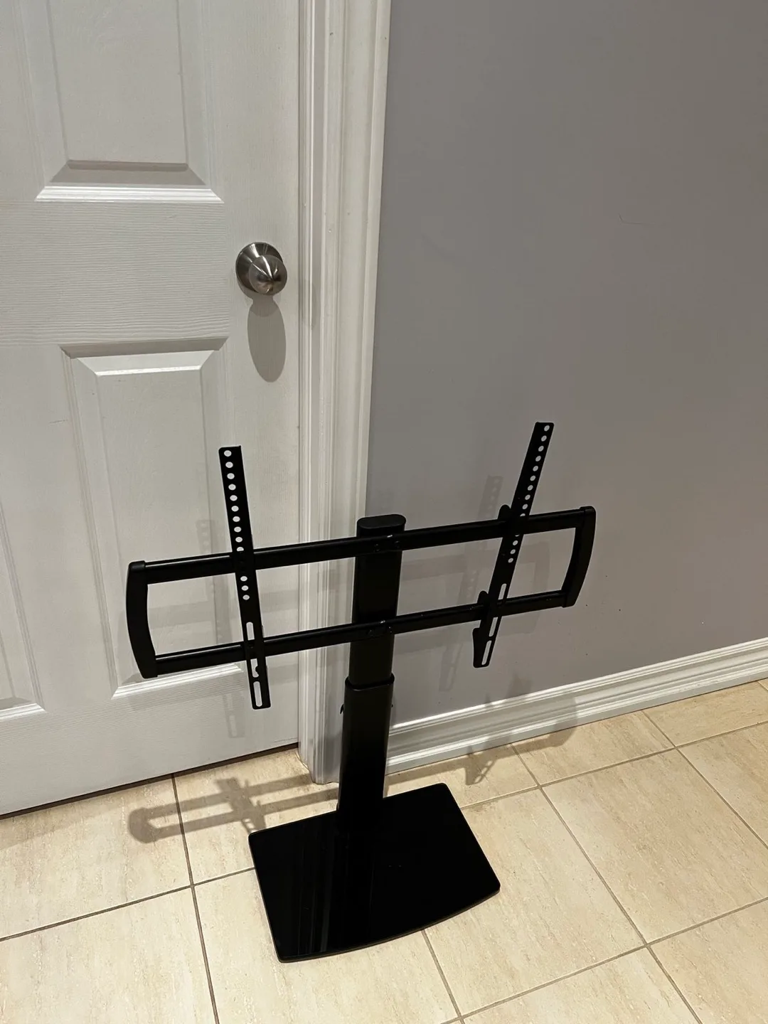 TV Stand with Mounting Brackets thumbnail