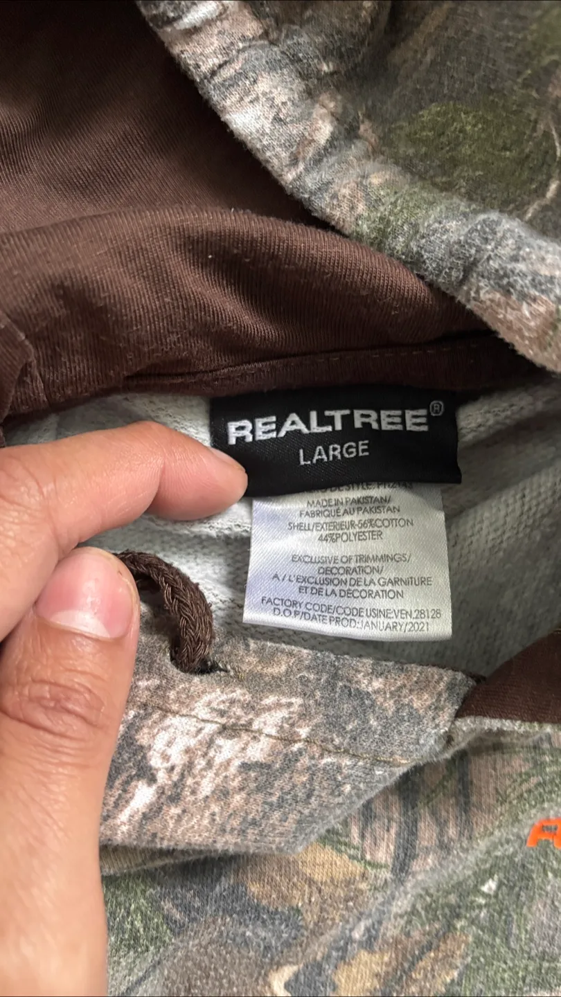 Realtree Large Camo Hoodie image indicator(3)
