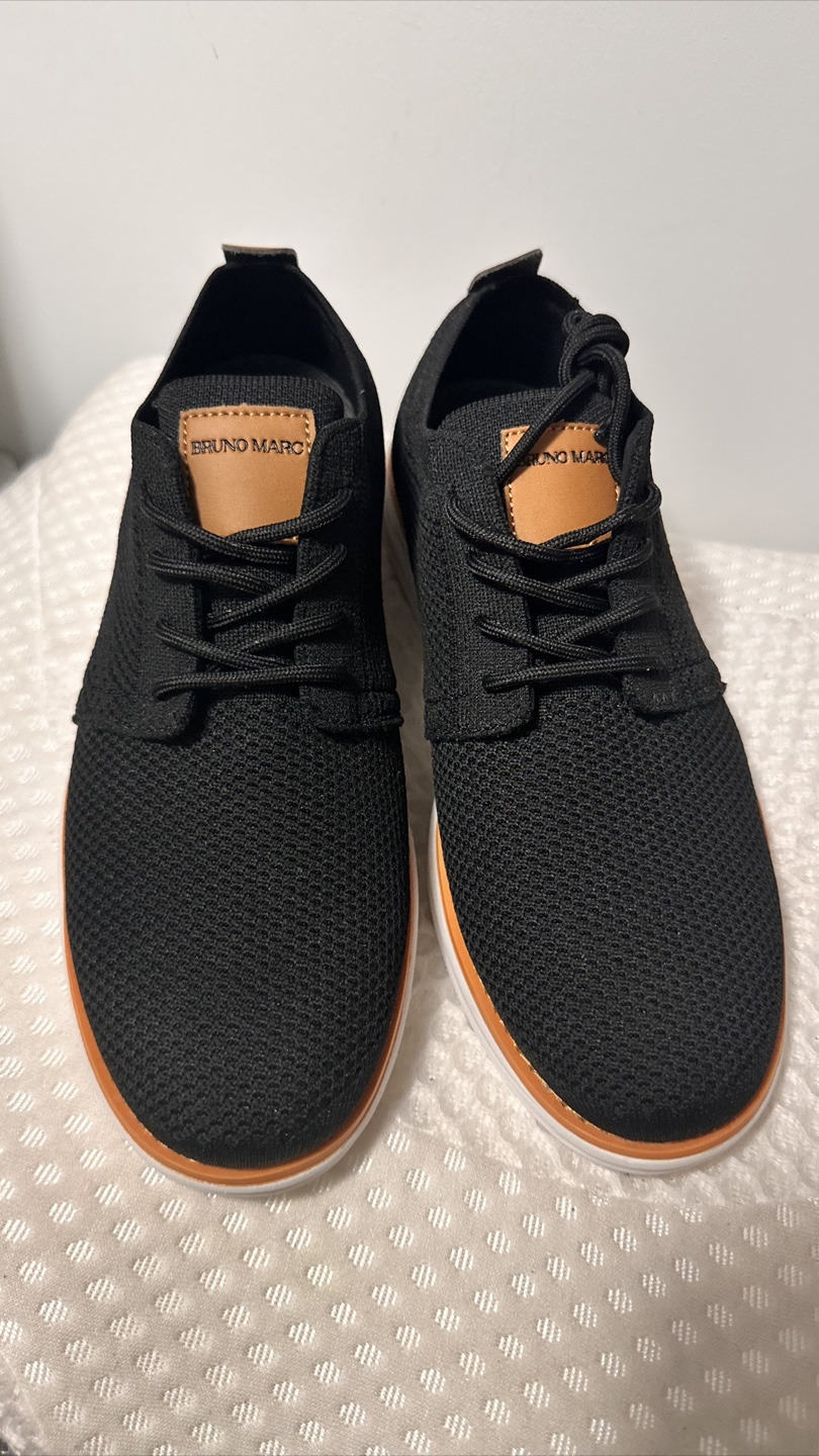 Men’s shoes - Size 8