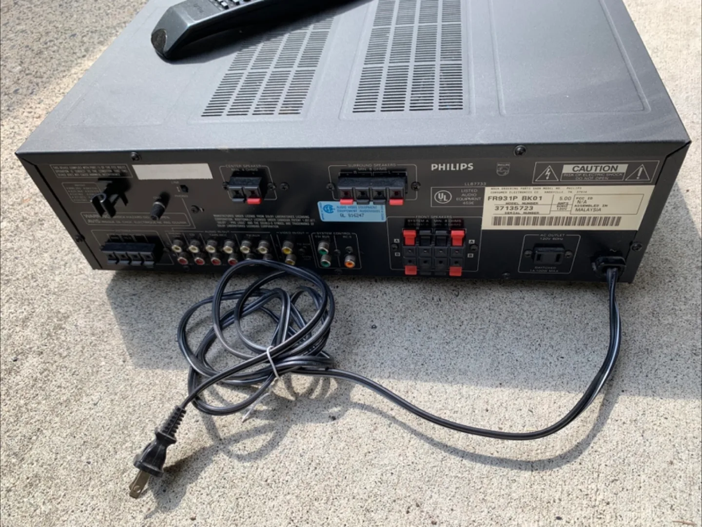 🇨🇦 Vintage Philips Home Theatre Stereo Receiver with Remote image indicator(2)