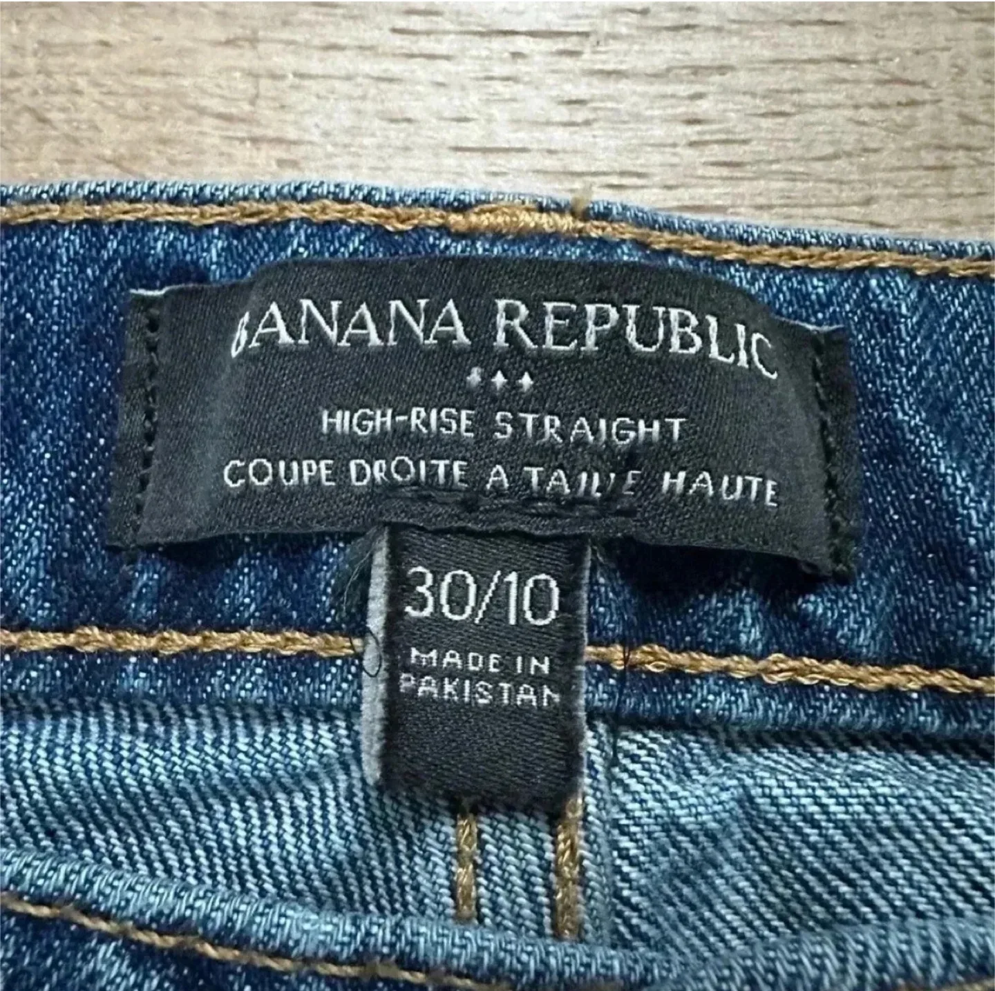 Banana Republic High-Rise Straight Jeans - Size 30/10 image indicator(4)