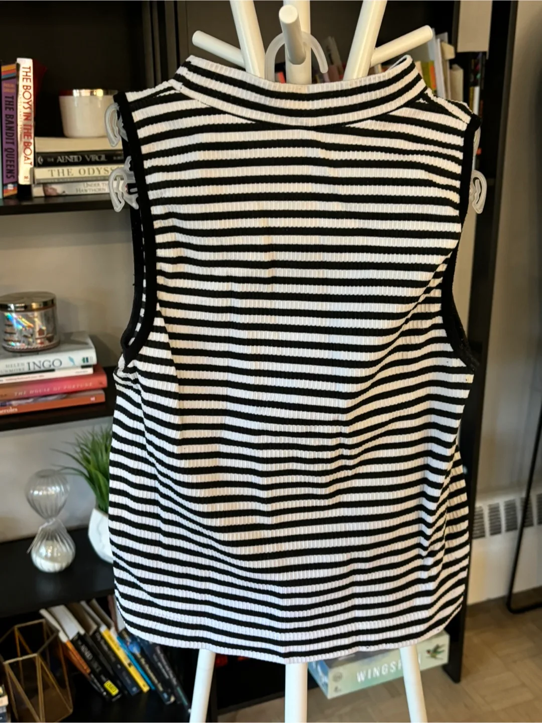 Black and White Striped Sleeveless Mock Neck Top image indicator(2)