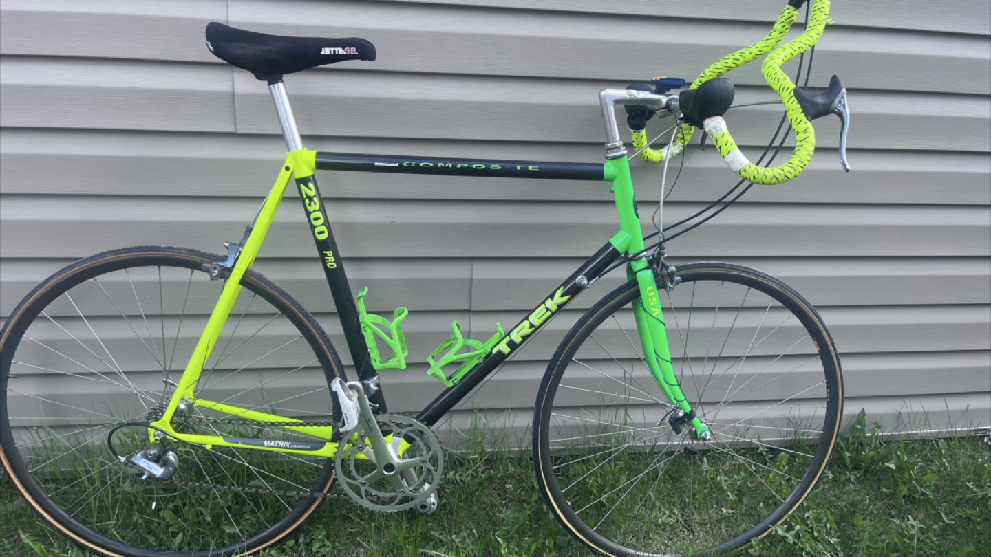 Trek 2300 Pro Road Bike - photo 2
