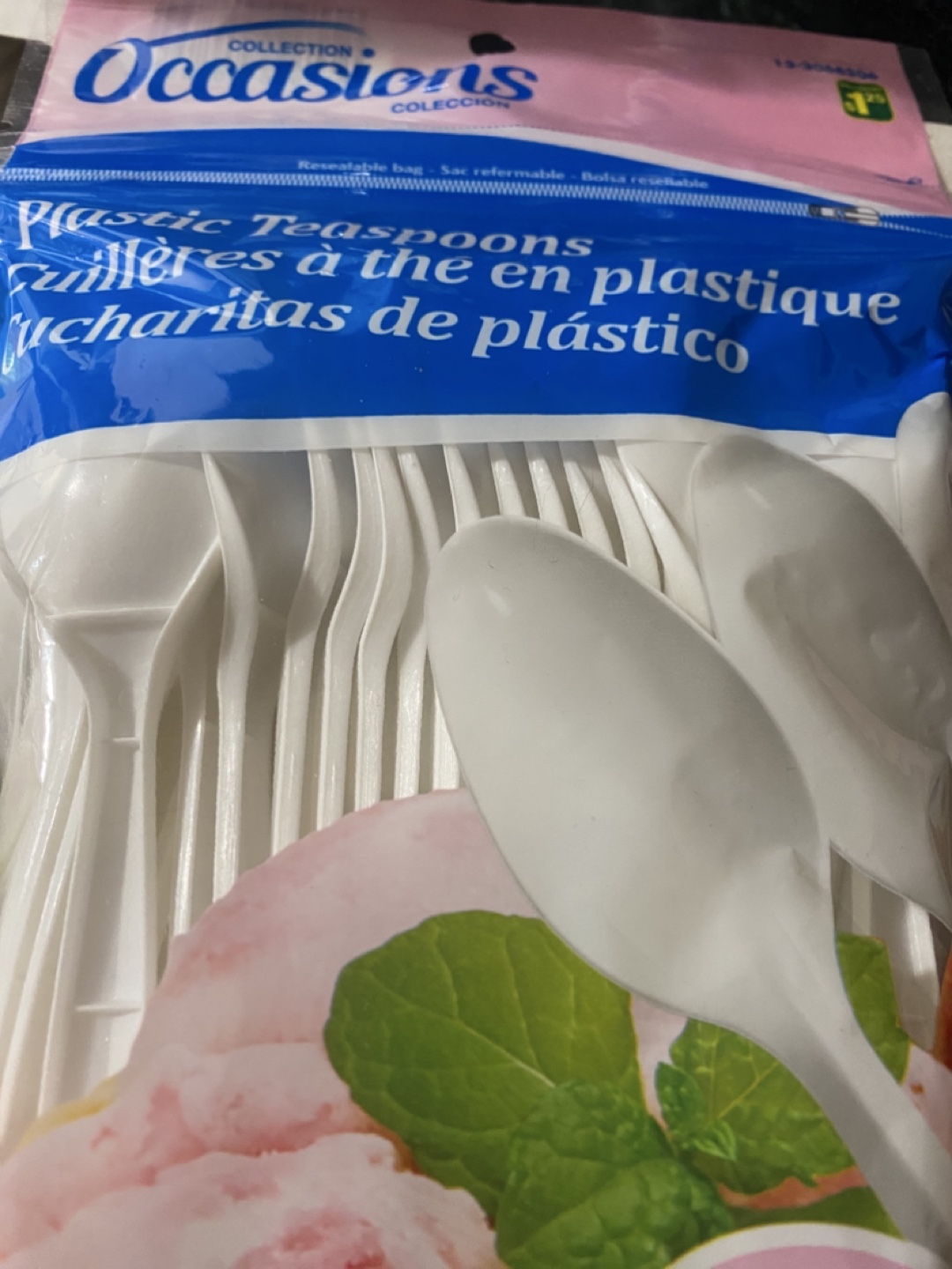 Occasions Collection Plastic Teaspoons