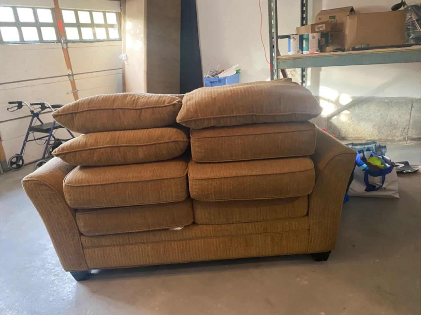 Living room furniture image indicator(3)