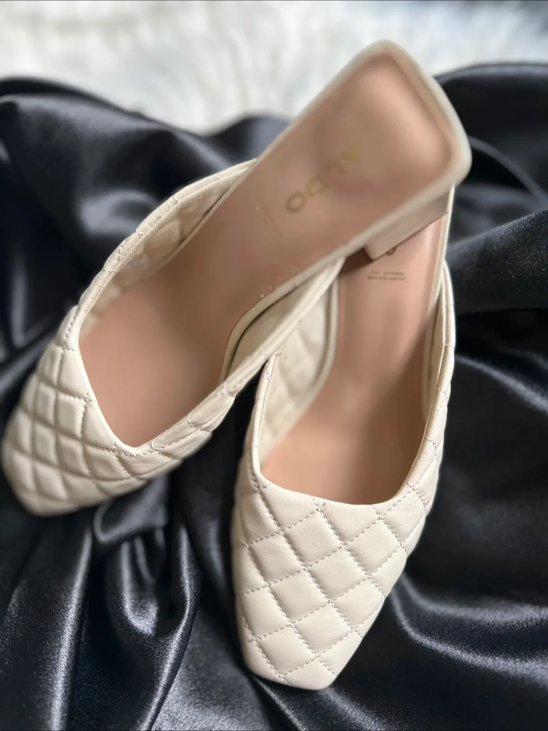 ALDO Women's White Quilted Mules image indicator(4)