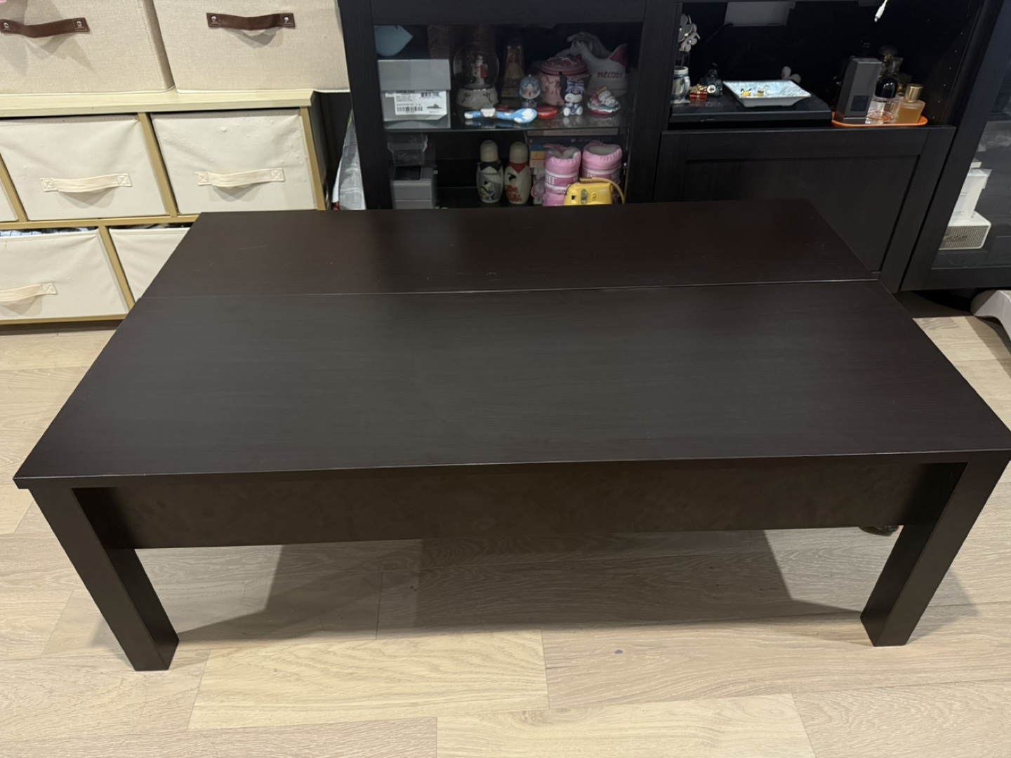 IKEA Extendable Coffee Table with Storage
