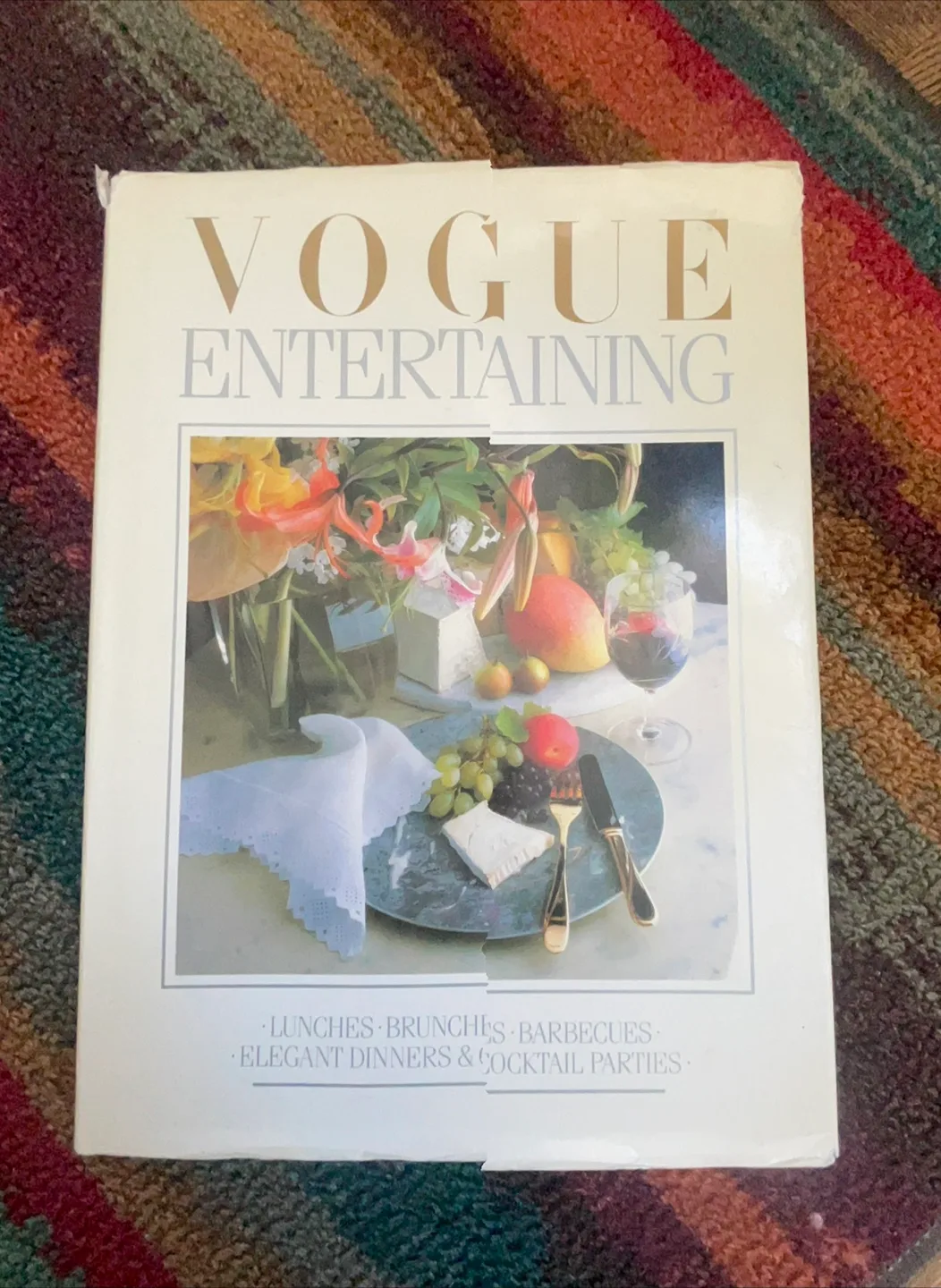 Vogue Entertaining Cookbook #freecycle thumbnail