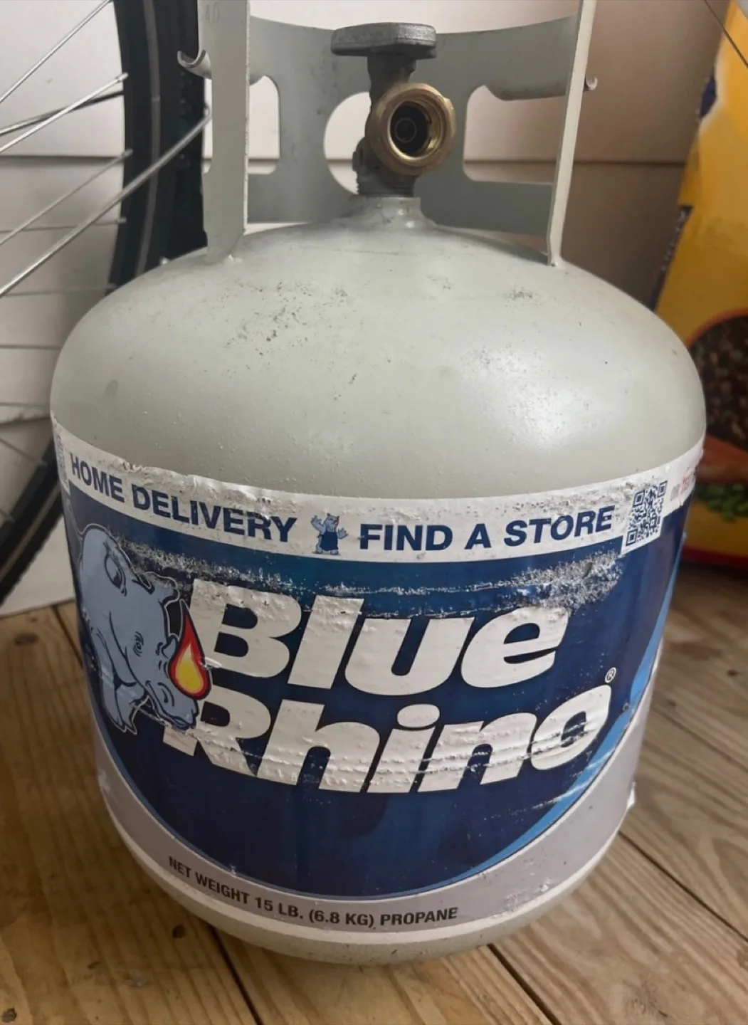 Blue Rhino propane tanks, 3/4 full image indicator(2)