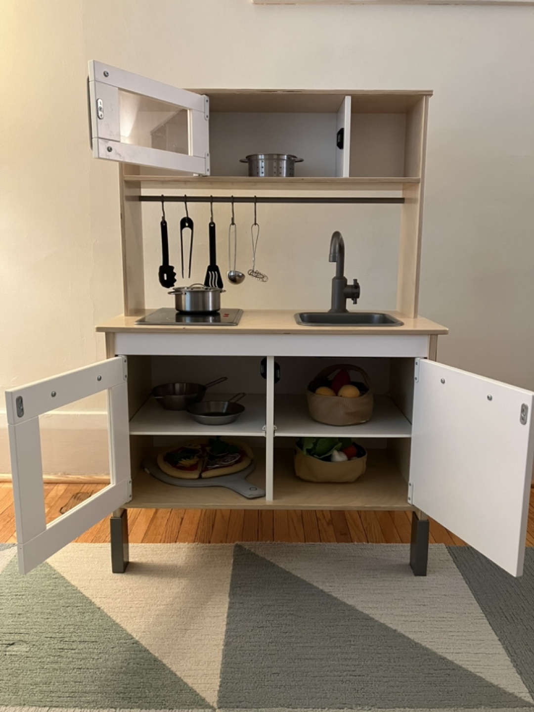 IKEA kids play kitchen - photo 2