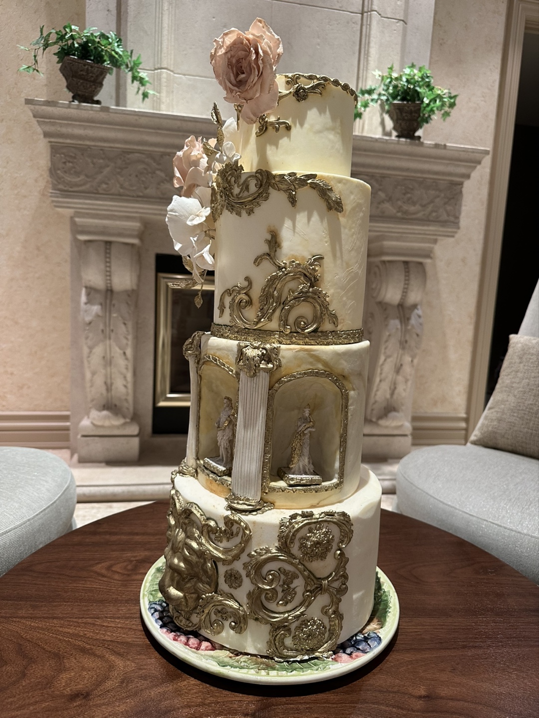 Versace Mansion Four-Tier Wedding Cake Topper - photo 3
