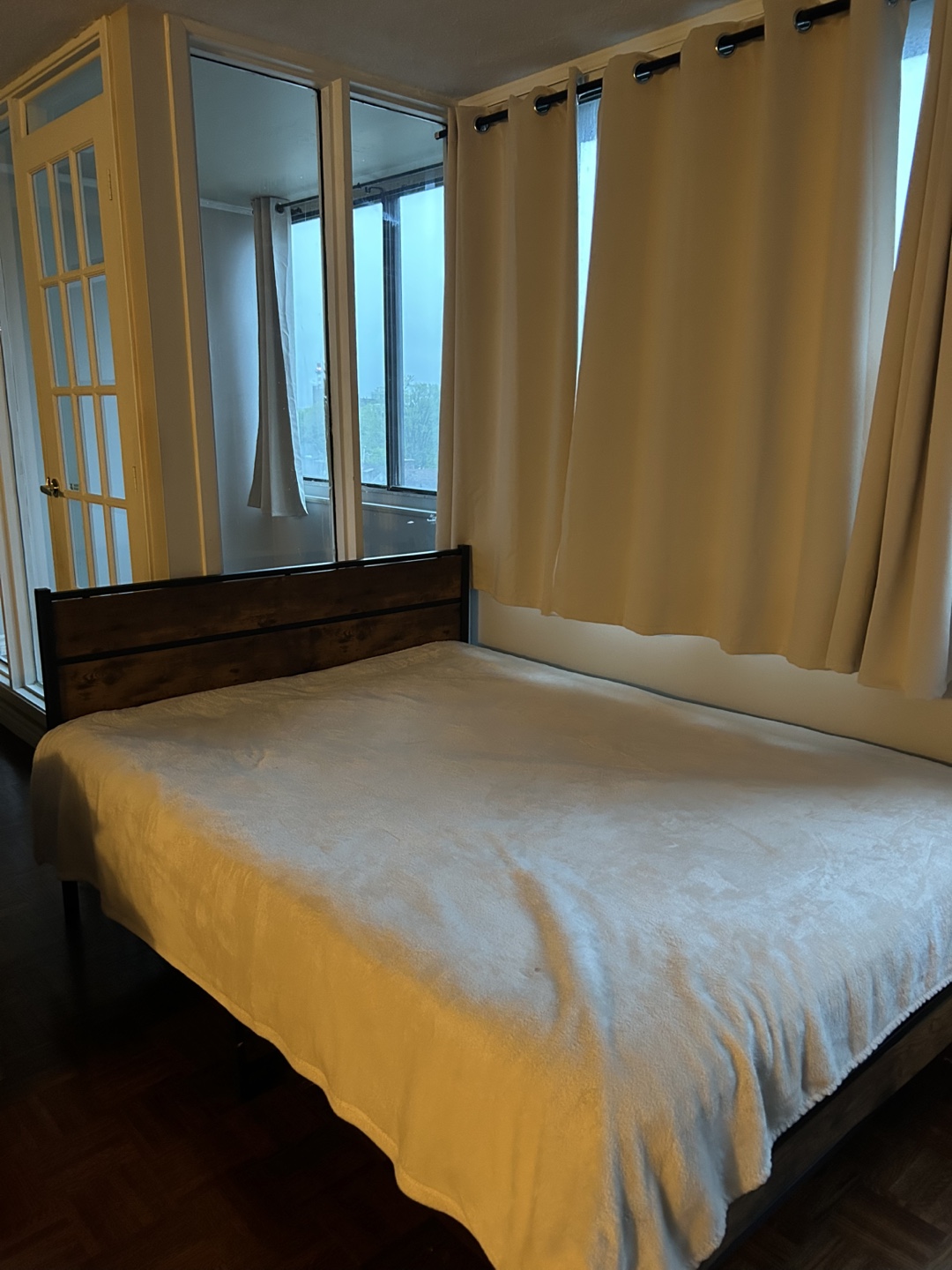 Queen bed frame