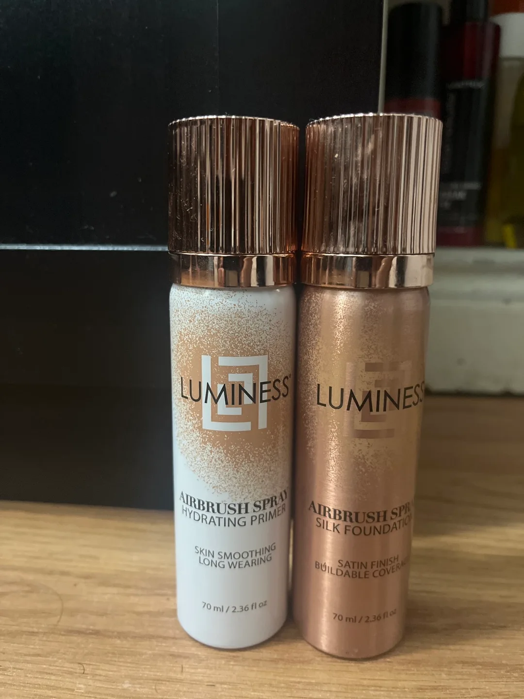 LUMINESS Airbrush Spray Hydrating Primer & Silk Foundation thumbnail