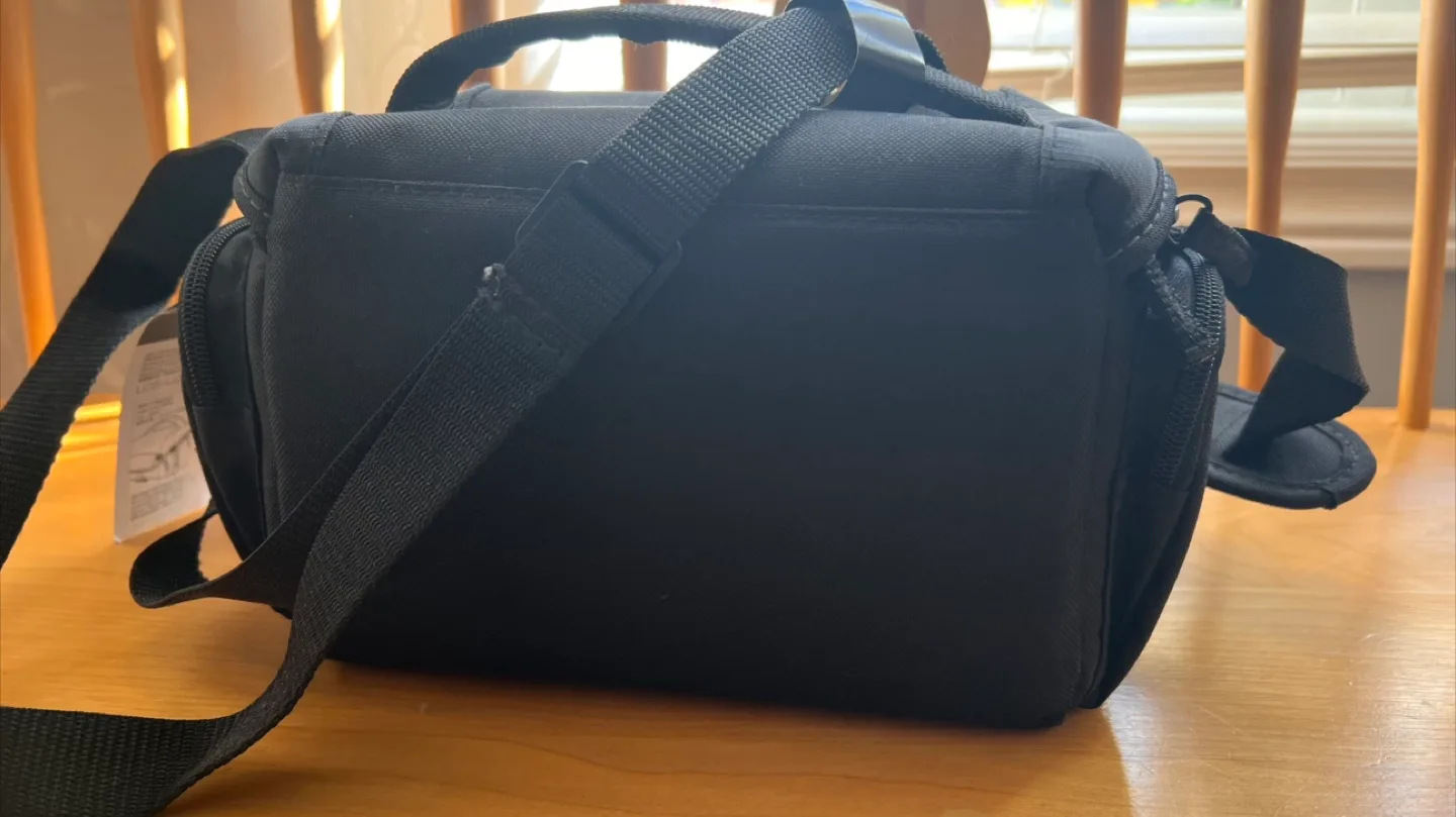 Sony LCS-U21B Camera Case thumbnail
