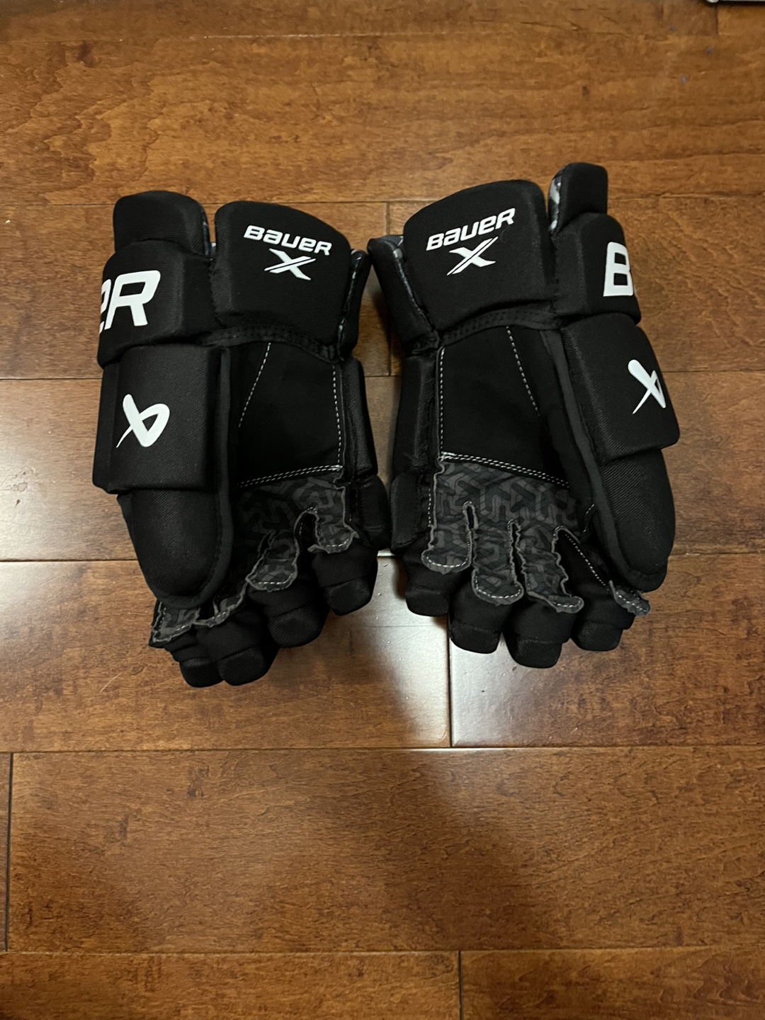 Brand new Bauer X Goalie Gloves - photo 3