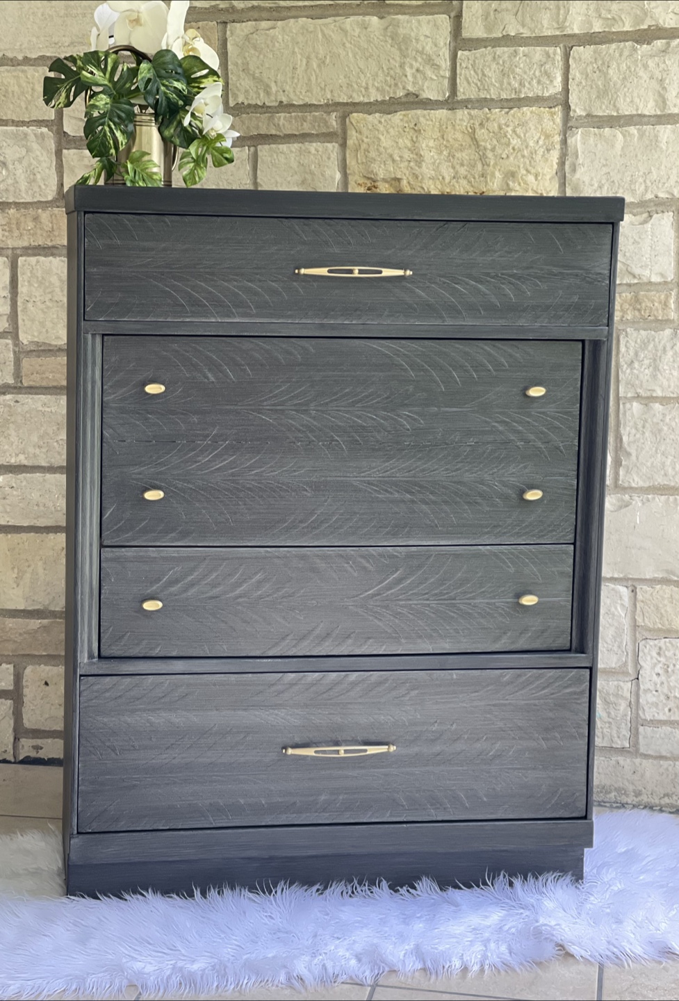 MCM 4 Drawer Highboy Dresser Raised Stencil Gray/Gold